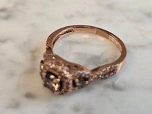 Load image into Gallery viewer, Exquisite Womens Vintage Estate 14K Rose Gold Diamond Ring 3.9g E1396