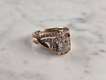 Load image into Gallery viewer, Exquisite Womens Vintage Estate 14K Rose Gold Diamond Ring 4.1g E1711