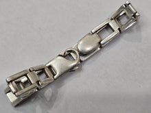 Load image into Gallery viewer, Mens Vintage Estate Sterling Silver Bracelet 21.2g E6396