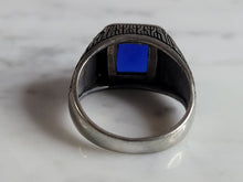 Load image into Gallery viewer, Mens Estate Sterling Silver Modernist Sapphire Ring 7.5g E2776