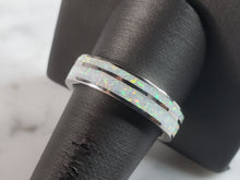 Load image into Gallery viewer, Unisex Sterling Silver Modernist Opal Band Ring 7.3g E3222