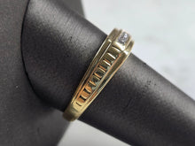 Load image into Gallery viewer, Mens Vintage Estate 10k Yellow Gold Diamond Ring 3.4g #E3605