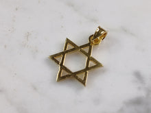 Load image into Gallery viewer, Sterling Silver Gold Tone Jewish Judaica Star of David Pendant, 2.8g E3798
