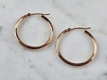 Load image into Gallery viewer, Pr Womens Vintage Estate 14K Rose Gold Hoop Earrings, 1.1g E4258