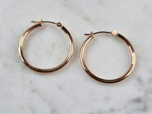 Load image into Gallery viewer, Pr Womens Vintage Estate 14K Rose Gold Hoop Earrings, 1.1g E4258
