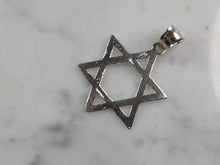 Load image into Gallery viewer, Sterling Silver Jewish Judaica Star of David Pendant Necklace, 3.5g E4294