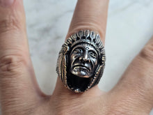 Load image into Gallery viewer, Mens Estate Sterling Silver Two Tone Chief Head Ring 21.1g E4489