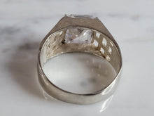 Load image into Gallery viewer, Mens Vintage Estate Sterling Silver CZ Ring 4.8g E4622