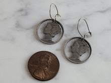 Load image into Gallery viewer, Pr Womens Vintage Estate Silver Mercury Dime 1942 Earrings 3.8g E5841
