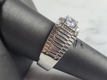 Load image into Gallery viewer, Mens Estate Sterling Silver CZ Ring 9.8g E6126