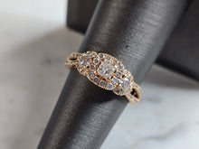 Load image into Gallery viewer, Exquisite Womens Vintage Estate 14K Rose Gold Diamond Ring 3.8g E6167