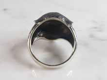 Load image into Gallery viewer, Mens Sterling Silver Panther Cougar Head Ring 14.0g E6410