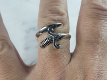 Load image into Gallery viewer, Mens Sterling Silver Arthurs Sword Ring 4.6g E6411