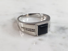 Load image into Gallery viewer, Mens Sterling Silver Modernist Onyx Ring 5.2g E6434