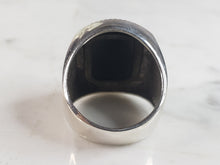 Load image into Gallery viewer, Mens Estate Sterling Silver Modernist Onyx Ring 13.2g E6435