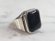 Load image into Gallery viewer, Mens Estate Sterling Silver Modernist Onyx Ring 12.1g E6437