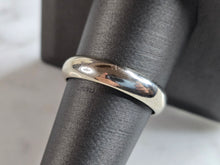 Load image into Gallery viewer, Mens Vintage Estate 14K White Gold Goldman Band Wedding Ring 5.4g E6492