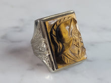 Load image into Gallery viewer, Mens Vintage Estate 10K White Gold Roman Soldier Cameo Ring 9.4g E6583