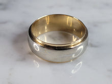 Load image into Gallery viewer, Mens Vintage Estate 14K White & Yellow Gold Wedding Band Ring, 6.4g E6623