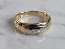Load image into Gallery viewer, Mens Vintage Estate 14K White & Yellow Gold Ring, 4.5g E6668