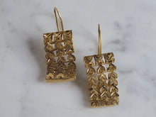 Load image into Gallery viewer, Pr Womens Vintage Estate 14K Yellow Gold Filigree Dangle Earrings, 3.6g E6692