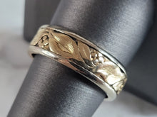 Load image into Gallery viewer, Mens Vintage Estate 14k Gold POND Wedding Band Ring 9.6g E6769