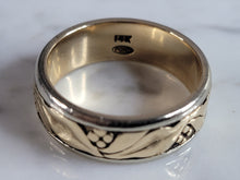 Load image into Gallery viewer, Mens Vintage Estate 14k Gold POND Wedding Band Ring 9.6g E6769