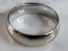 Load image into Gallery viewer, Vintage Estate 10K White Gold Band Wedding Ring 6.6g E6776