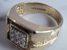 Load image into Gallery viewer, Mens Vintage Estate 14K Yellow Gold Diamond Ring, 8.5g  E6788