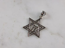 Load image into Gallery viewer, Sterling Silver Jewish Judaica Star of David Chai Pendant Necklace, 2.5g E6896
