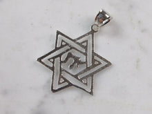 Load image into Gallery viewer, Sterling Silver Jewish Judaica Star of David Chai Pendant Necklace, 3.1g E6899