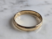 Load image into Gallery viewer, Mens Vintage Estate 14K Yellow Gold Goldman Band Wedding Ring 4.4g E6901