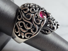 Load image into Gallery viewer, Mens Sterling Silver Ruby Eyed Skull Ring 13.6g E6967