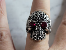 Load image into Gallery viewer, Mens Sterling Silver Ruby Eyed Skull Ring 13.6g E6967