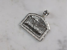 Load image into Gallery viewer, Sterling Silver Religious Last Supper Pendant Necklace 6.4g E7098