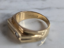 Load image into Gallery viewer, Mens Vintage Estate 14K Yellow Gold Diamond Pinky Ring 8.8g E7156