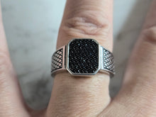 Load image into Gallery viewer, Mens Vintage Estate Sterling Silver CZ Ring 7.8g E7165