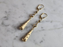 Load image into Gallery viewer, Pr Womens Vintage Estate 14K Yellow Gold Modernist Dangle Earrings, 3.9g E7381