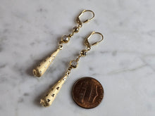 Load image into Gallery viewer, Pr Womens Vintage Estate 14K Yellow Gold Modernist Dangle Earrings, 3.9g E7381