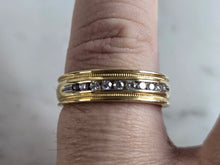 Load image into Gallery viewer, Mens Vintage Estate 14K Yellow Gold Diamond Ring 6.1g E7382