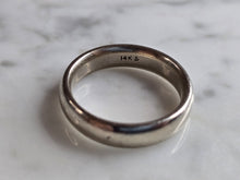 Load image into Gallery viewer, Mens Vintage Estate 14k White Gold Wedding Band Ring 7.8g E7397