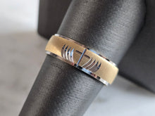 Load image into Gallery viewer, Mens Vintage Estate 14K Yellow Gold Religious Cross Ring 4.4g E7398