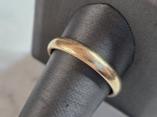 Load image into Gallery viewer, Mens Vintage Estate 10k Yellow Gold Tessler Weiss Wedding Band Ring 5.2g #E7424