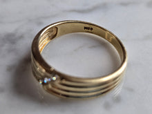 Load image into Gallery viewer, Mens Vintage Estate 14K Yellow Gold & Diamond Ring 3.3g E7438