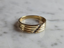 Load image into Gallery viewer, Mens Vintage Estate 14K Yellow Gold & Diamond Ring 3.3g E7438