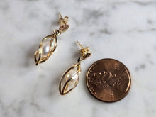 Load image into Gallery viewer, Pr Womens Vintage Estate 14K & 10K Yellow Gold Pearl Earrings 2.2g E7827