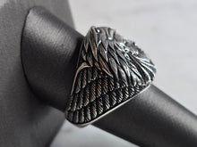 Load image into Gallery viewer, Mens Sterling Silver Eagle Chief Head Ring 11.9g E7838
