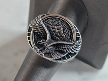 Load image into Gallery viewer, Mens Estate Sterling Silver Eagle Ring 12.3g E7841