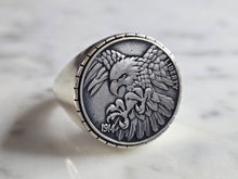 Load image into Gallery viewer, Mens Estate Sterling Silver Eagle Ring 12.1g E7909