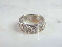 Load image into Gallery viewer, Unique Womens 14K White Gold Diamond Eternity Ring 4.5g E1253